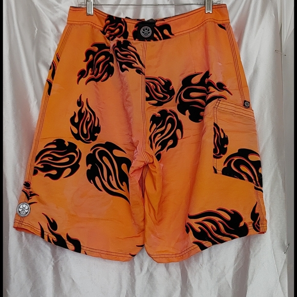 Vtg Y2K enjoy the ride 90s tribal flame board shorts 34 - Picture 4 of 5